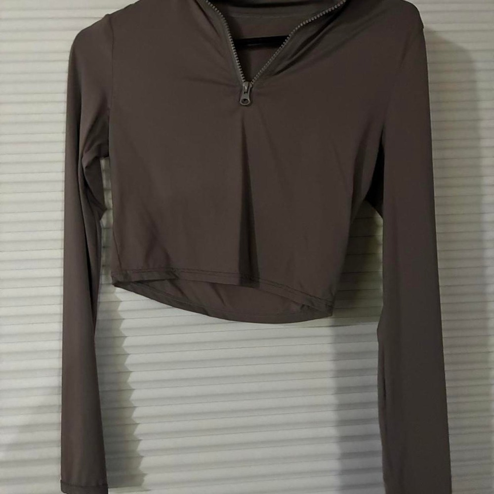 Women Brown Quarter Zip Long Sleeve Crop Top Athletic Pullover Gym Shirt